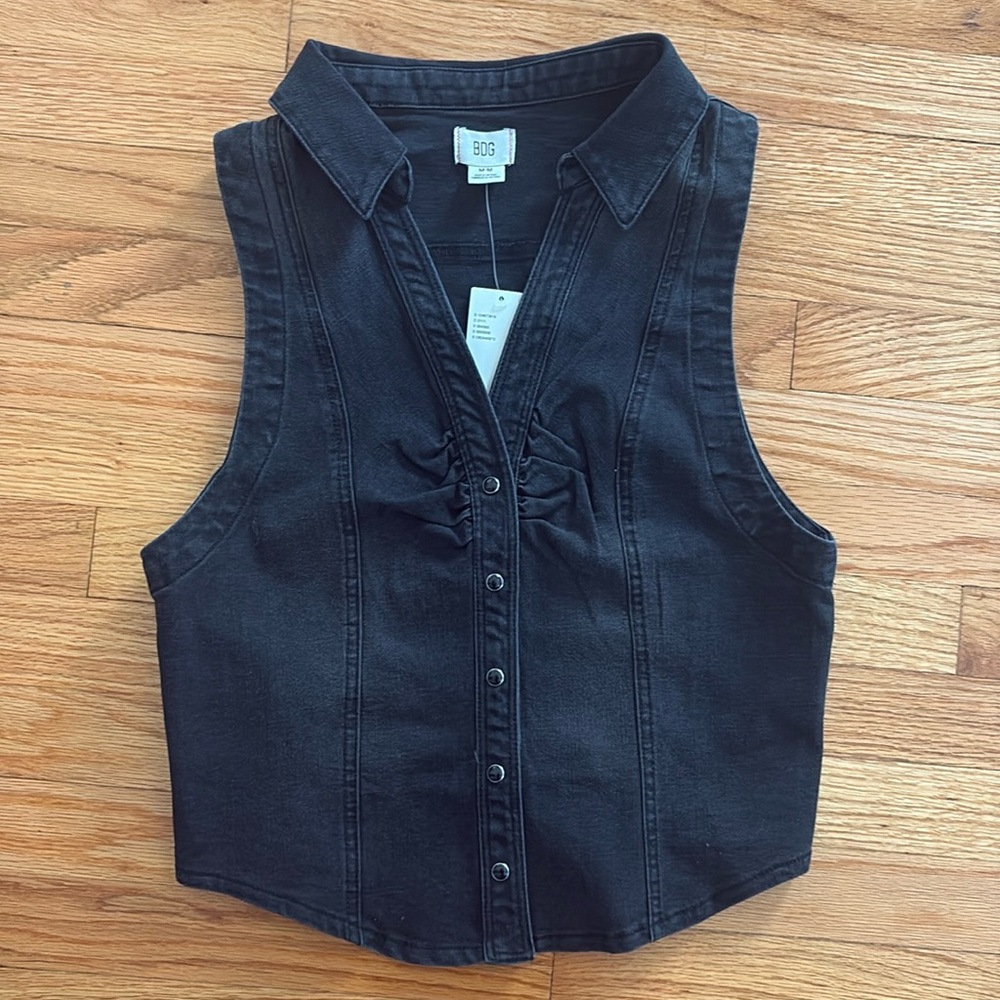 Urban Outfitters BDG black denim vest size medium